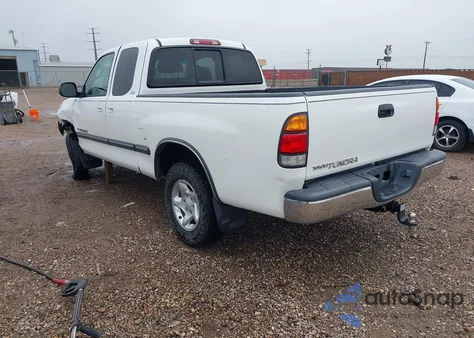 2002 Toyota Tundra Sr5 z USA, uszkodzony, nr VIN 5TBRN34182S236191